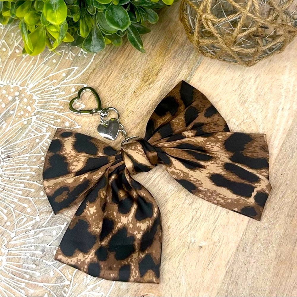 Heart Keychain/Bag Charm with Leopard Print Decorative Bow